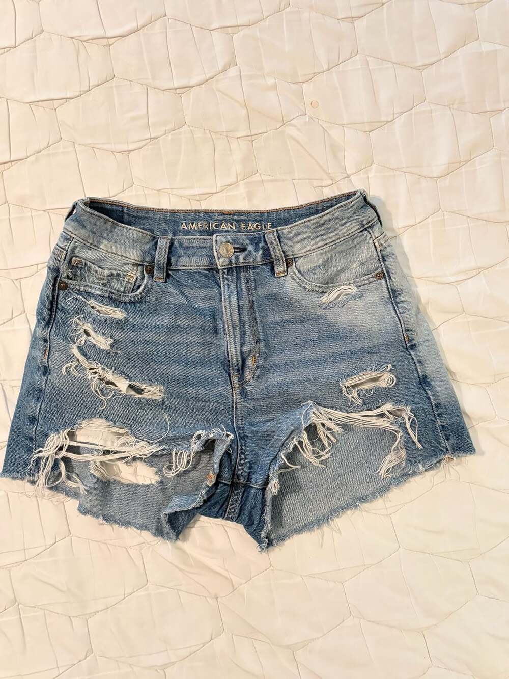 American Eagle Outfitters Destroyed Denim Jean Shorts Size 4 Cutoff Daisy Dukes